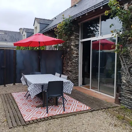 Vakantiehuis Maison De Charme Au Coeur De L'anjou